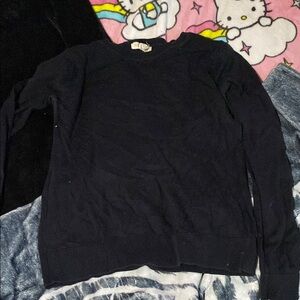 Forever 21 Black Crewneck Sweater